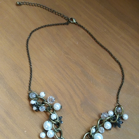 Vintage bronze faux pearl necklace - Picture 4 of 6
